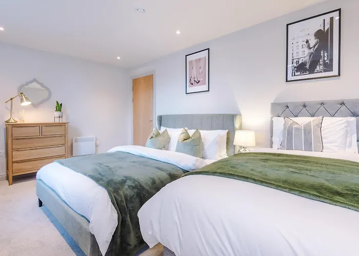 Modern & Stylish In Sleeps 5 By Purestay Apartment Leeds (West Yorkshire)