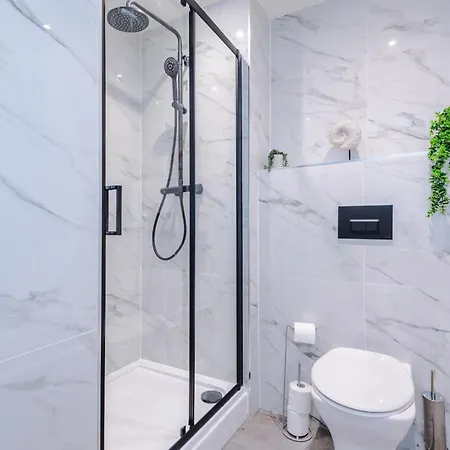 Modern & Stylish In Sleeps 5 By Purestay * לידס